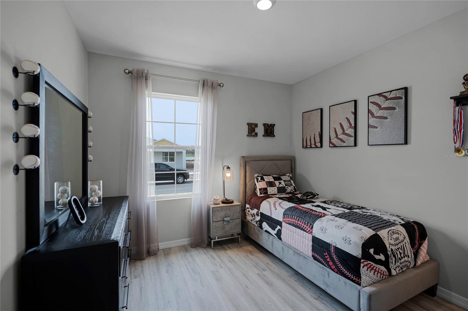 Image 25 of 34 For 1730 Hummingbird Road