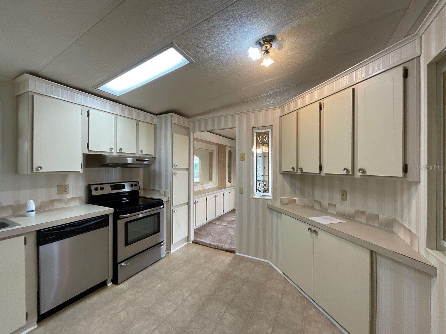 Image 4 of 18 For 3208 Pebble Bend Drive