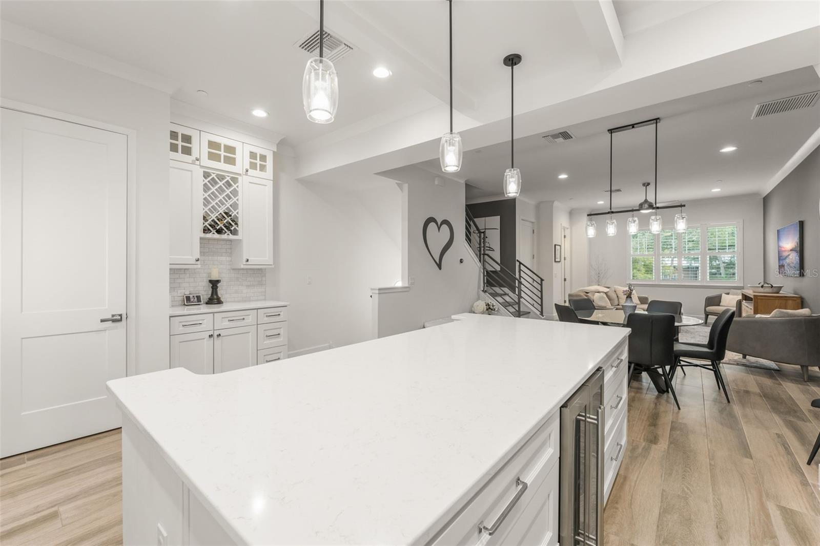 Image 17 of 42 For 131 Oak Laurel Drive