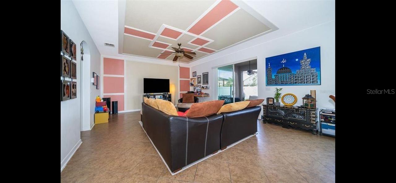 Image 6 of 26 For 15319 Treviso Street