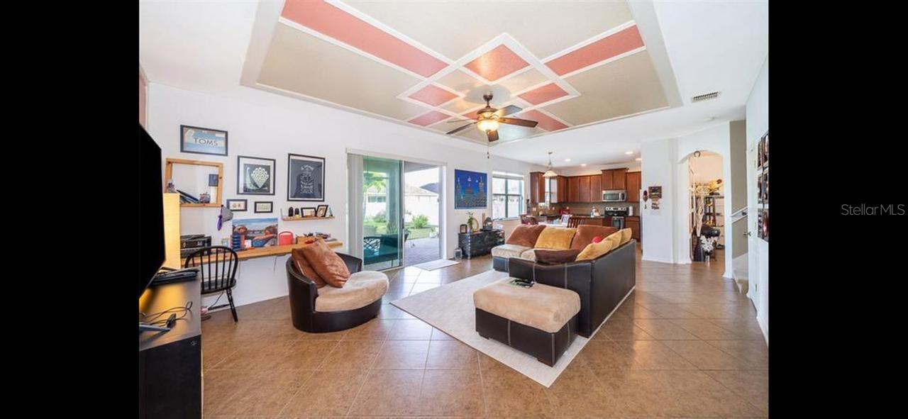 Image 8 of 26 For 15319 Treviso Street