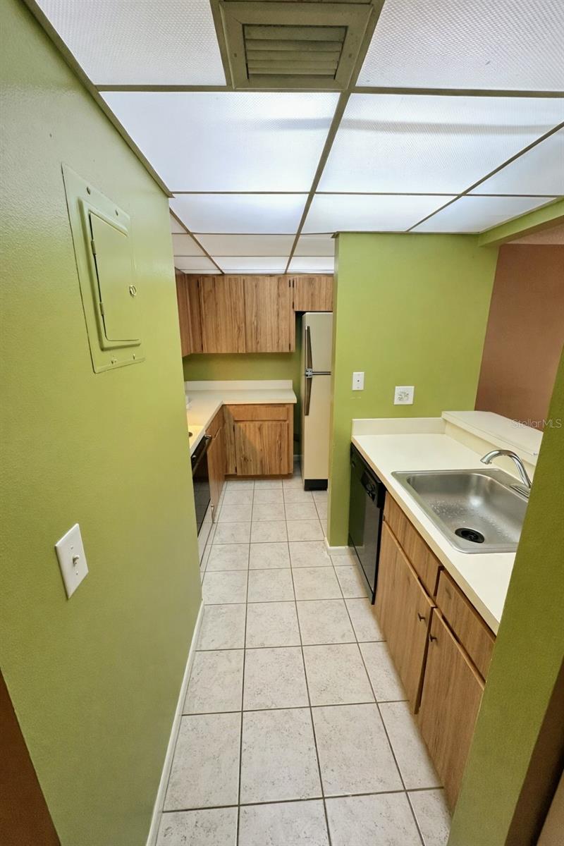 Image 7 of 21 For 130 Jasmine Woods Court 7b