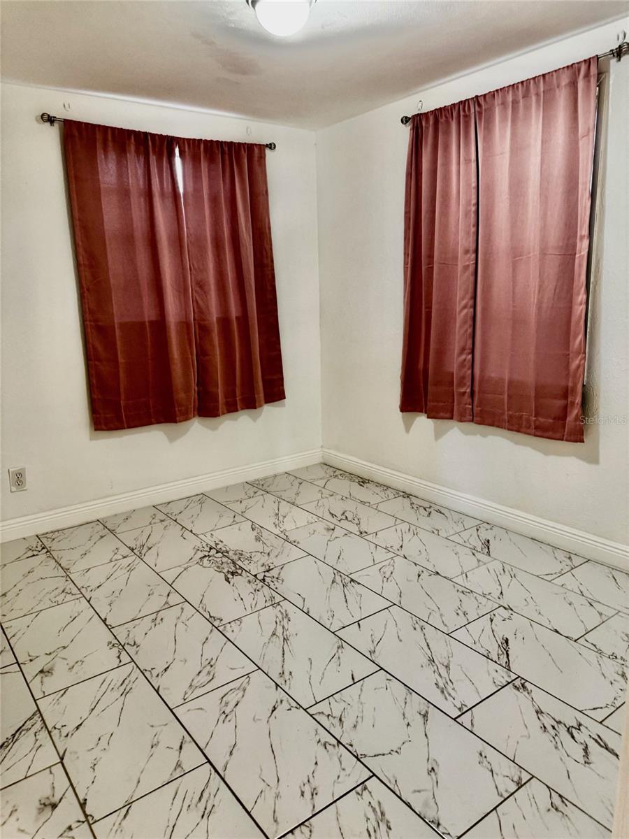 Image 8 of 17 For 5500 65th Terrace N