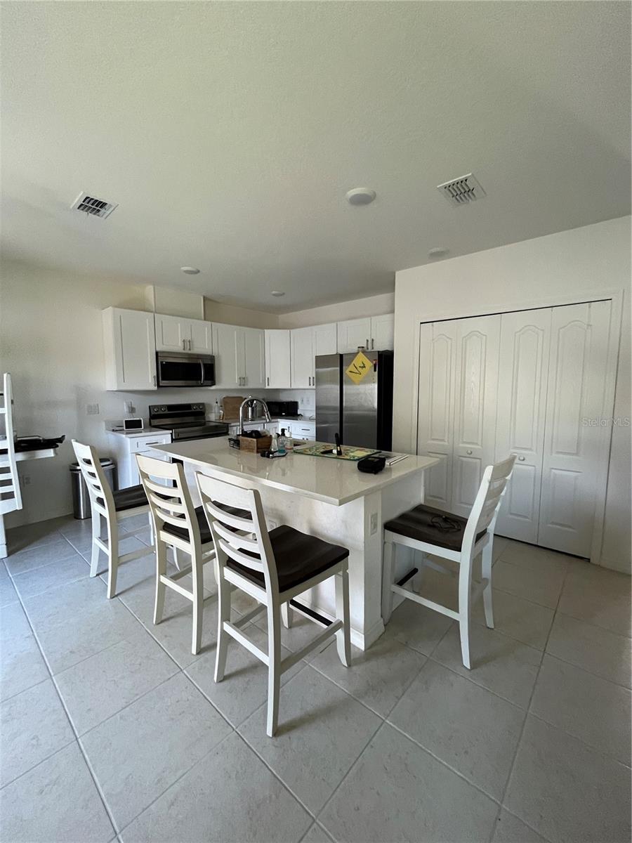 Image 8 of 14 For 4913 Jackson Street