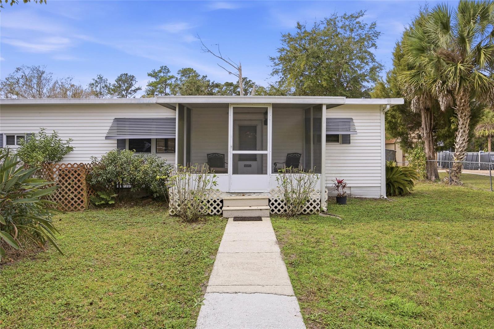 Image 2 of 36 For 56413 Maple Road