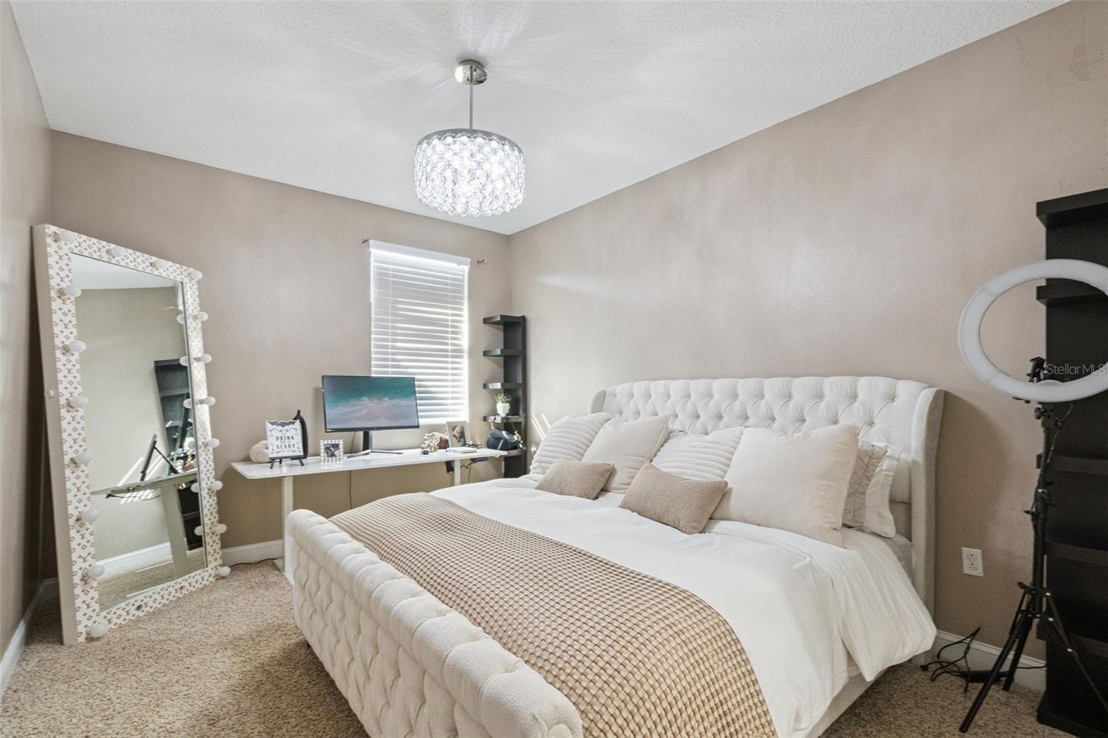 Image 19 of 58 For 10013 Armando Circle