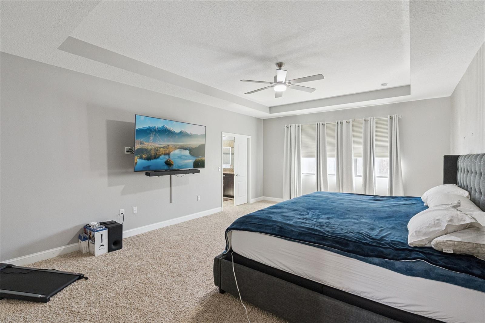 Image 21 of 58 For 10013 Armando Circle