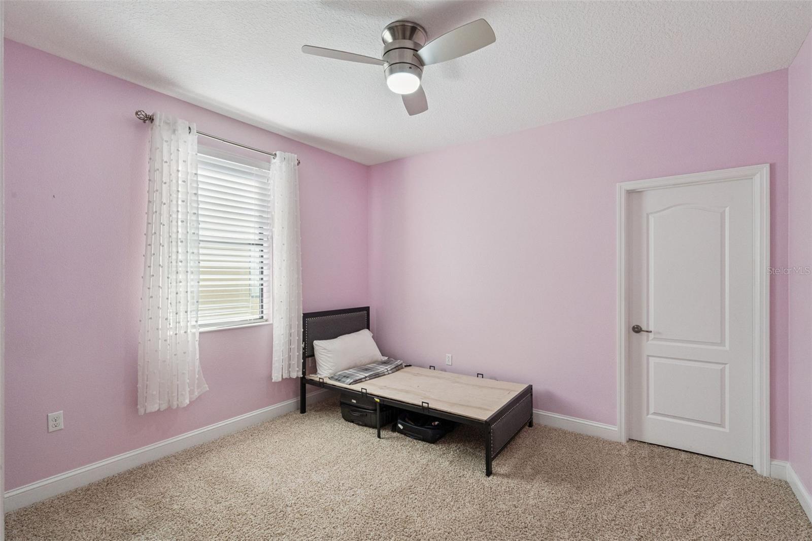 Image 24 of 58 For 10013 Armando Circle