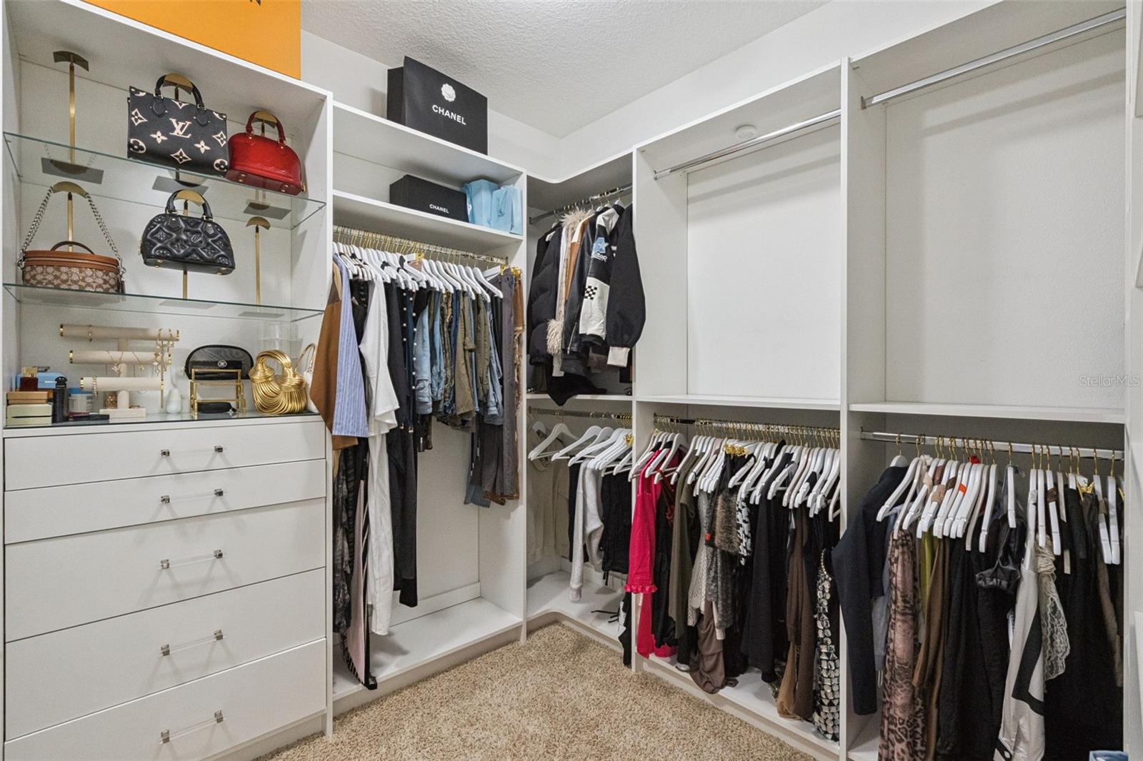 Image 32 of 58 For 10013 Armando Circle