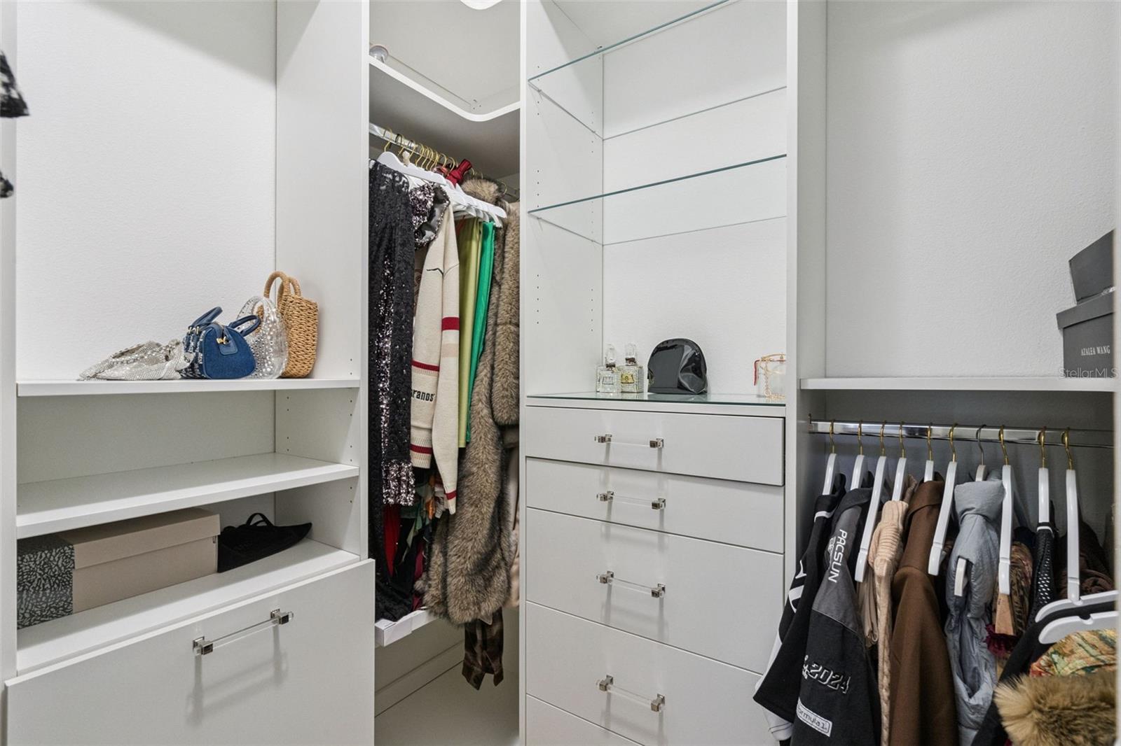 Image 33 of 58 For 10013 Armando Circle