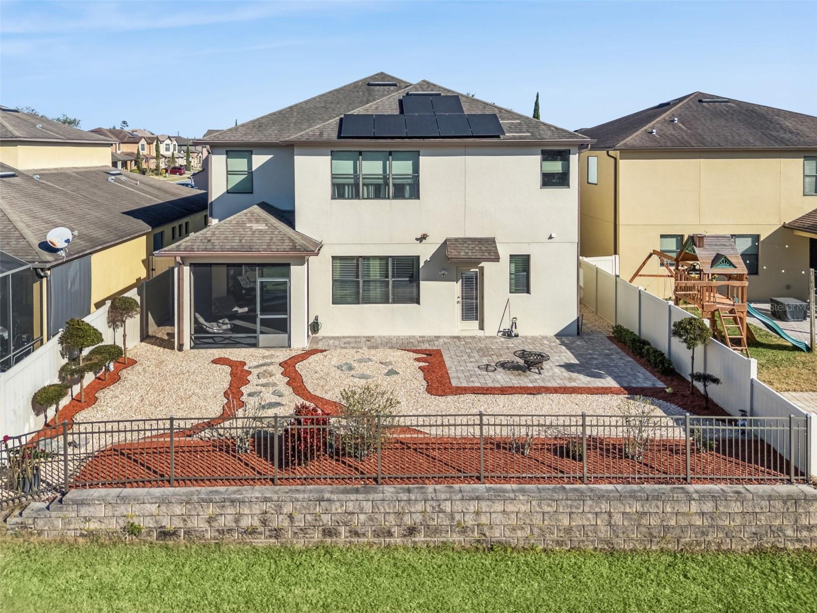 Image 40 of 58 For 10013 Armando Circle