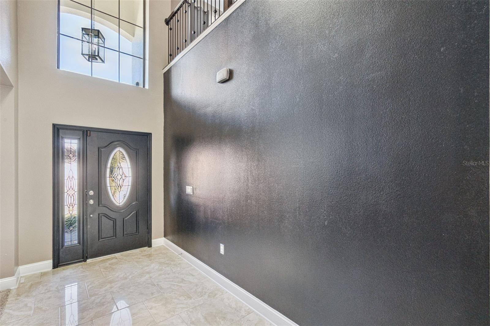 Image 5 of 58 For 10013 Armando Circle