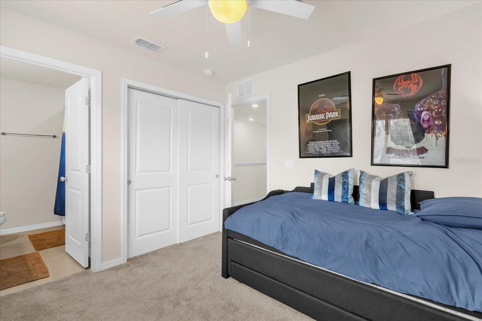 Image 15 of 34 For 5090 Caspian Street