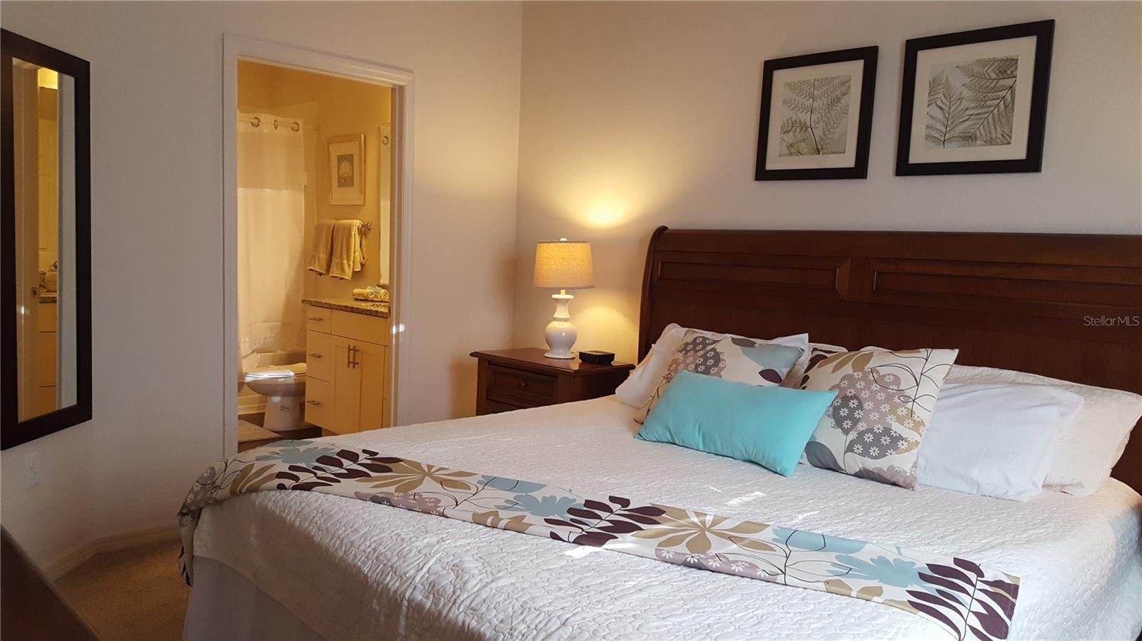 Image 12 of 31 For 5362 Diplomat Court 108