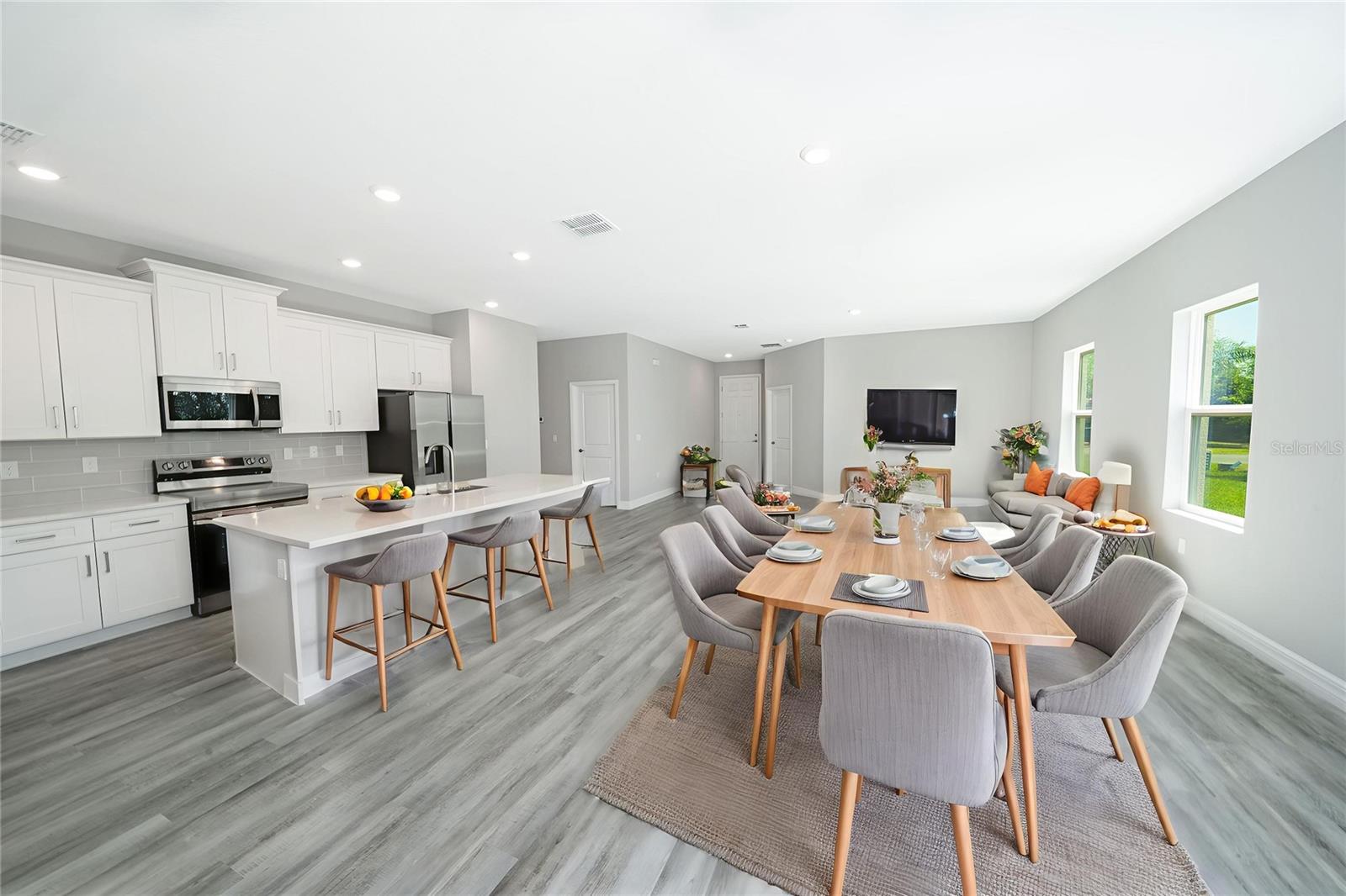 Image 4 of 21 For 4737 Myrtle Beach Drive