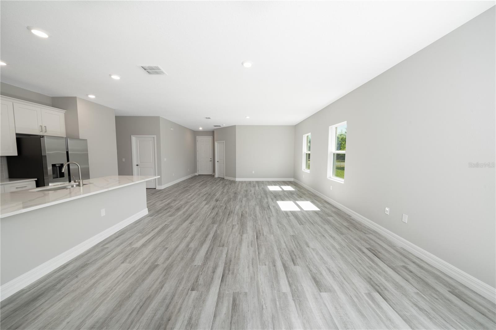 Image 5 of 21 For 4737 Myrtle Beach Drive