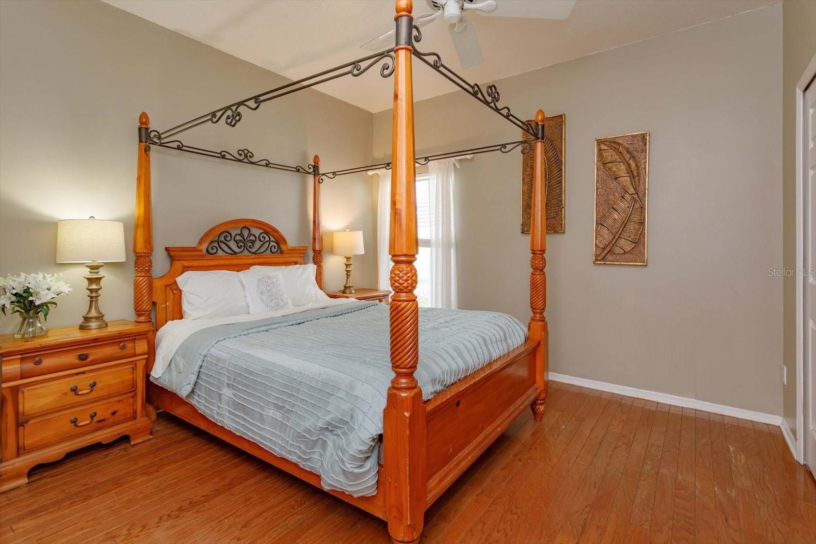 Image 16 of 25 For 1816 Sparkling Water Circle