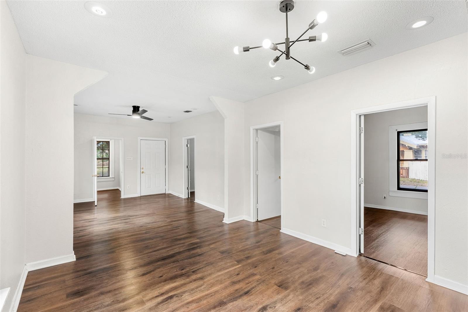 Image 12 of 36 For 201 Holly Avenue