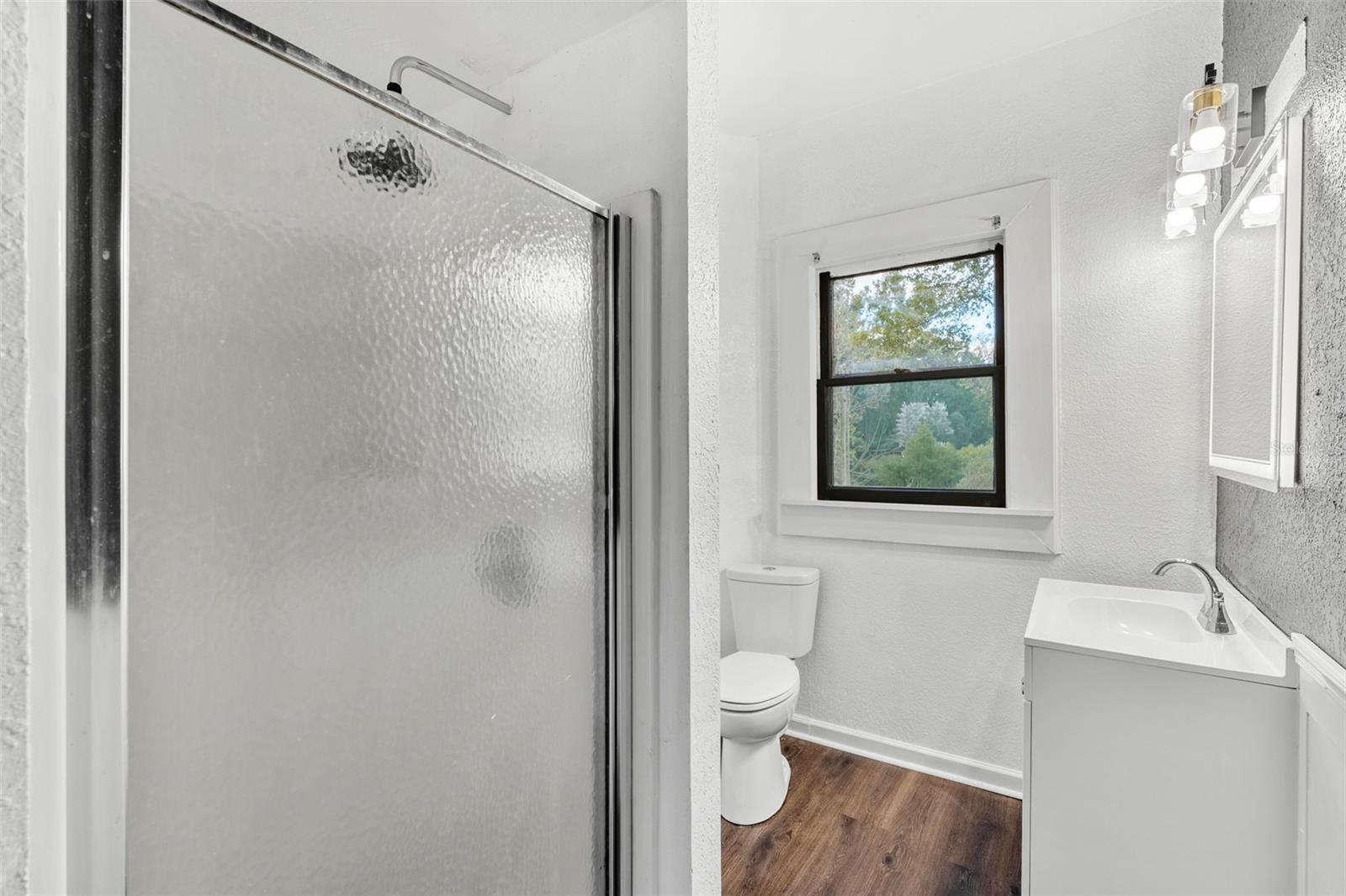 Image 20 of 36 For 201 Holly Avenue