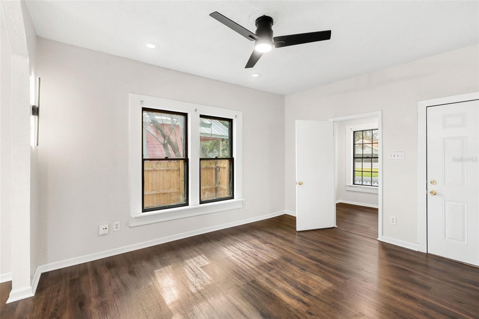 Image 23 of 36 For 201 Holly Avenue