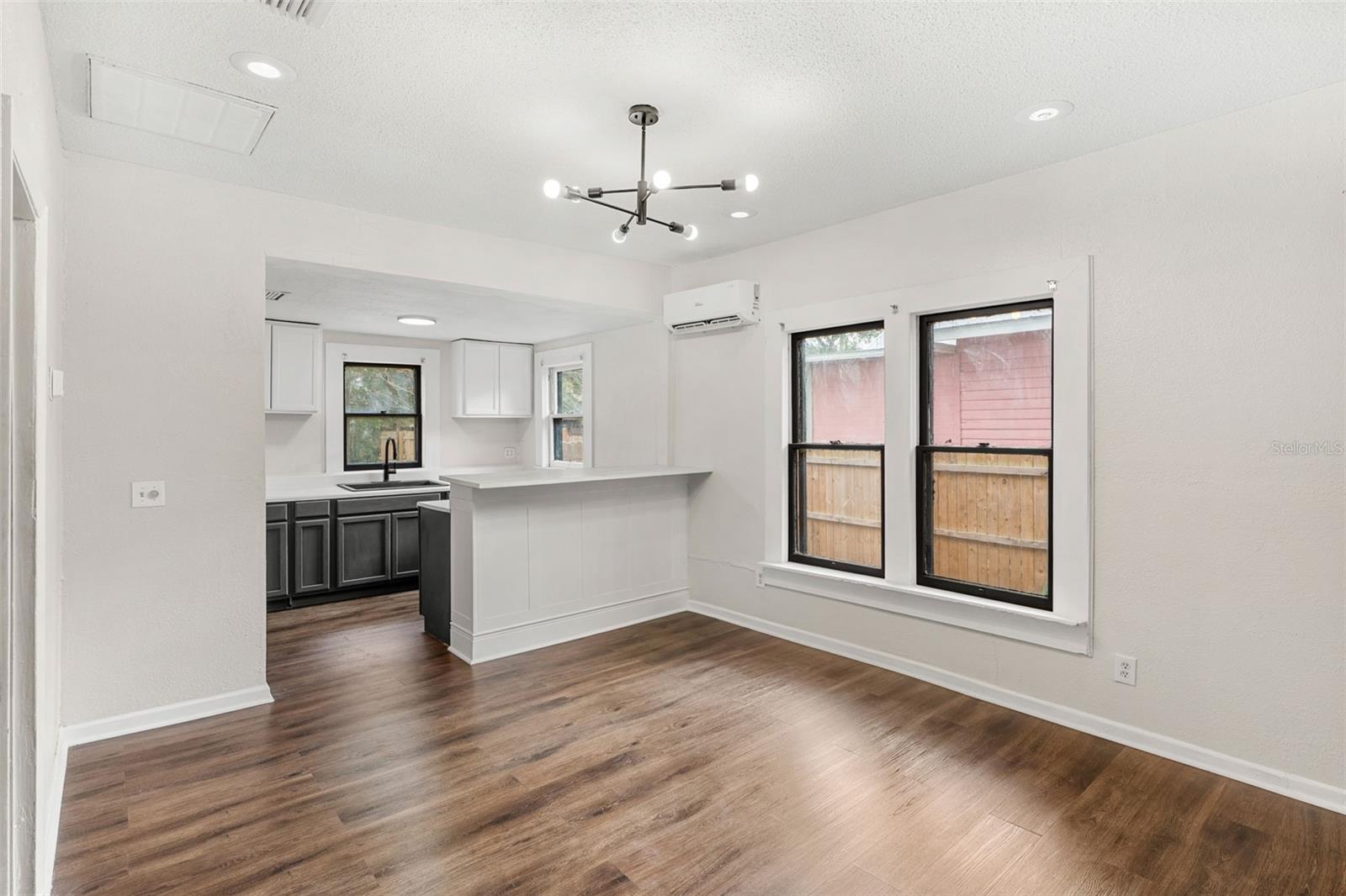 Image 7 of 36 For 201 Holly Avenue