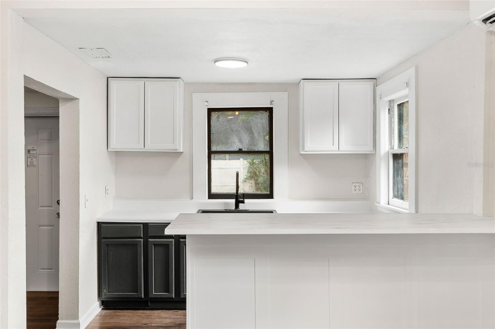 Image 8 of 36 For 201 Holly Avenue