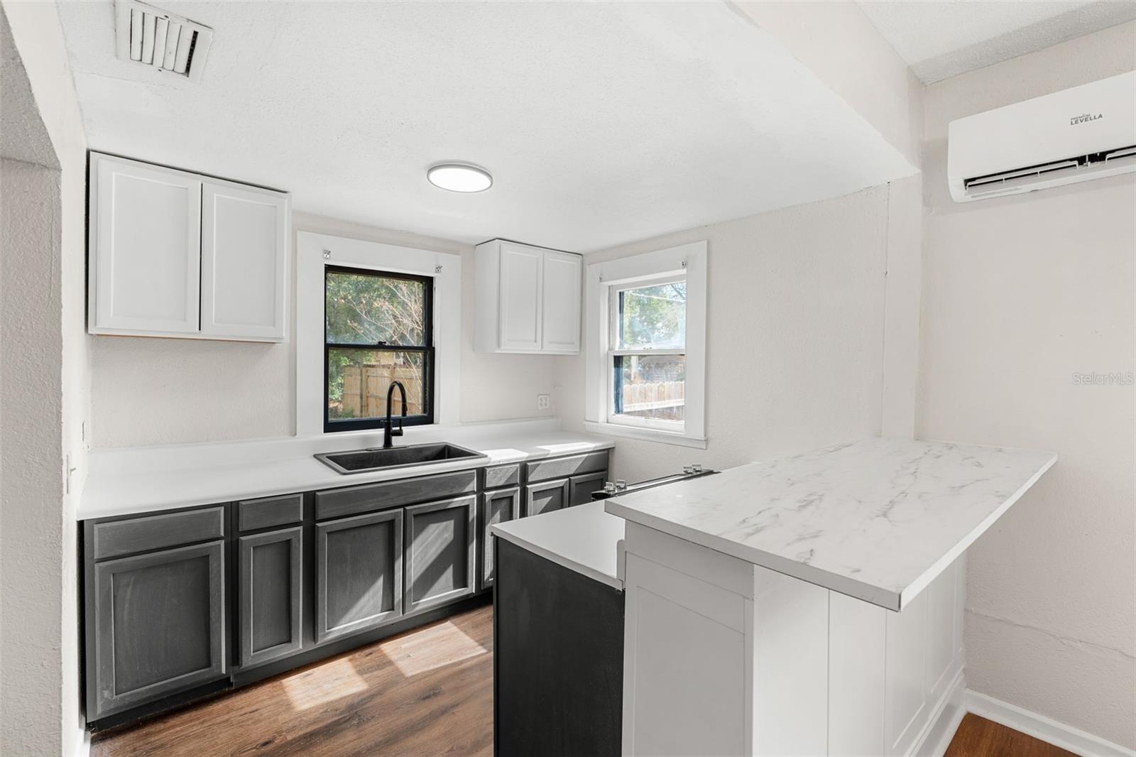 Image 9 of 36 For 201 Holly Avenue