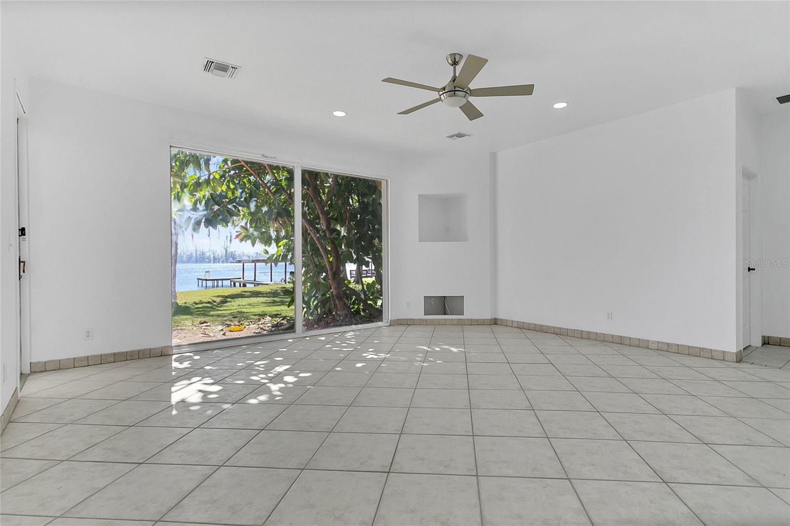 Image 19 of 60 For 336 Mary Jess Road