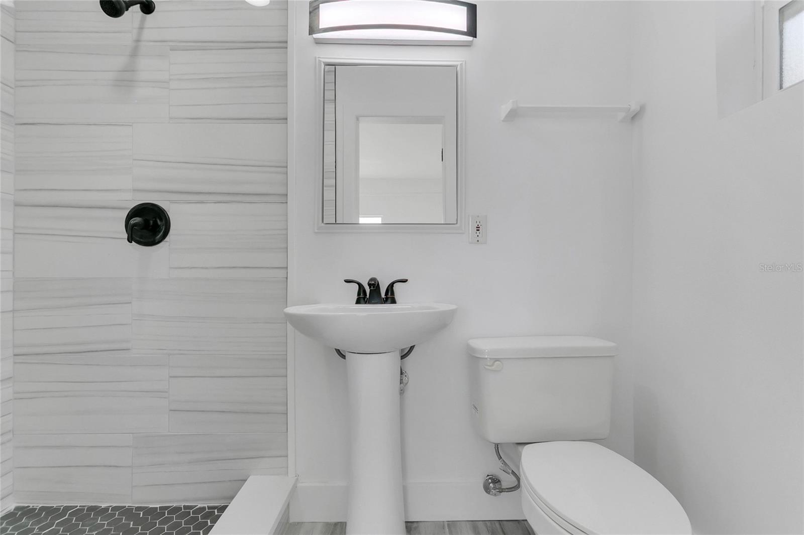 Image 34 of 60 For 336 Mary Jess Road