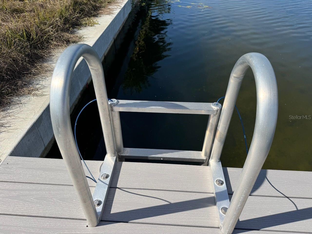 Image 8 of 14 For 3113 Diplomat Parkway W