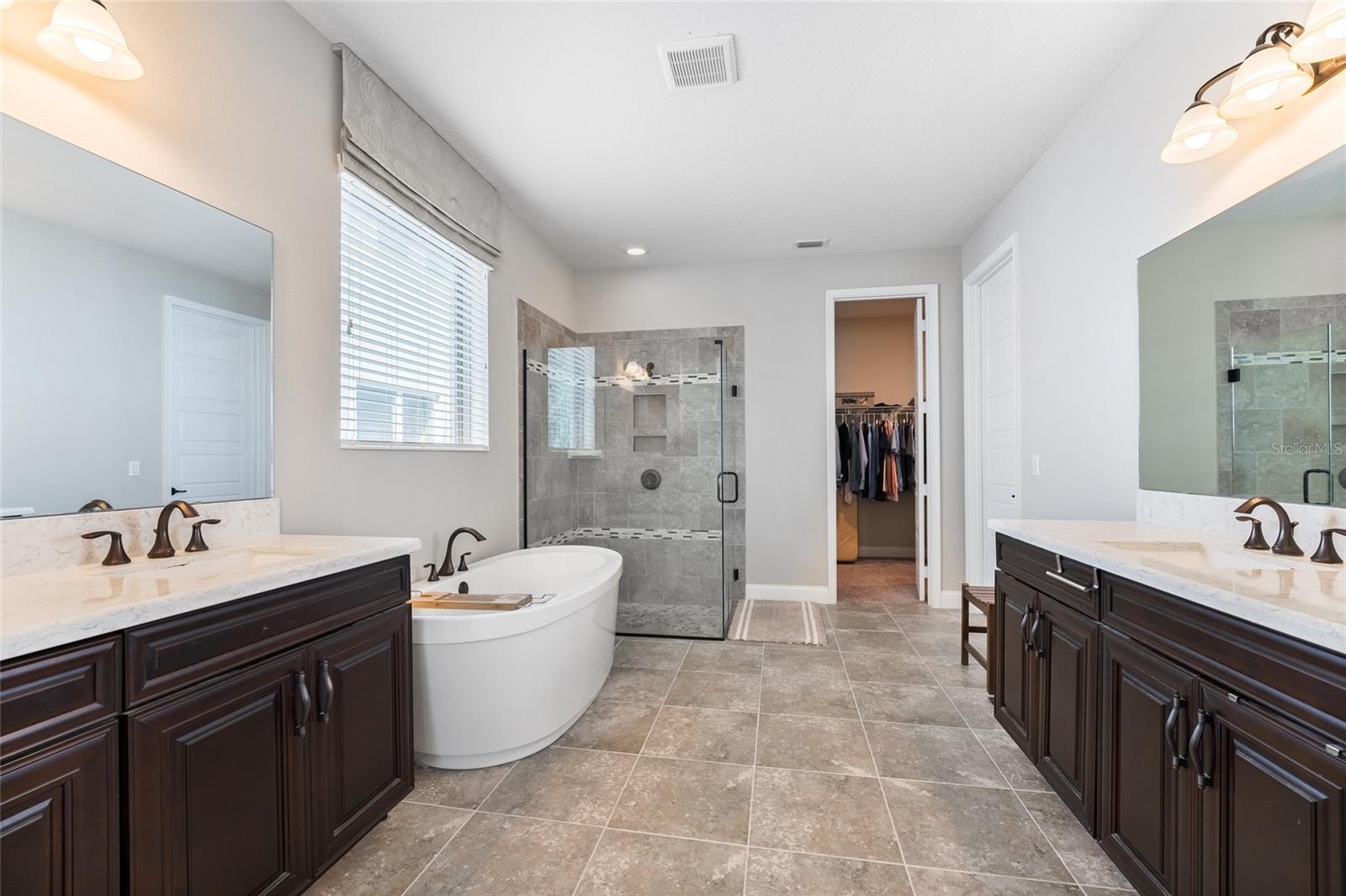 Image 11 of 26 For 13596 Gorgona Isle Drive