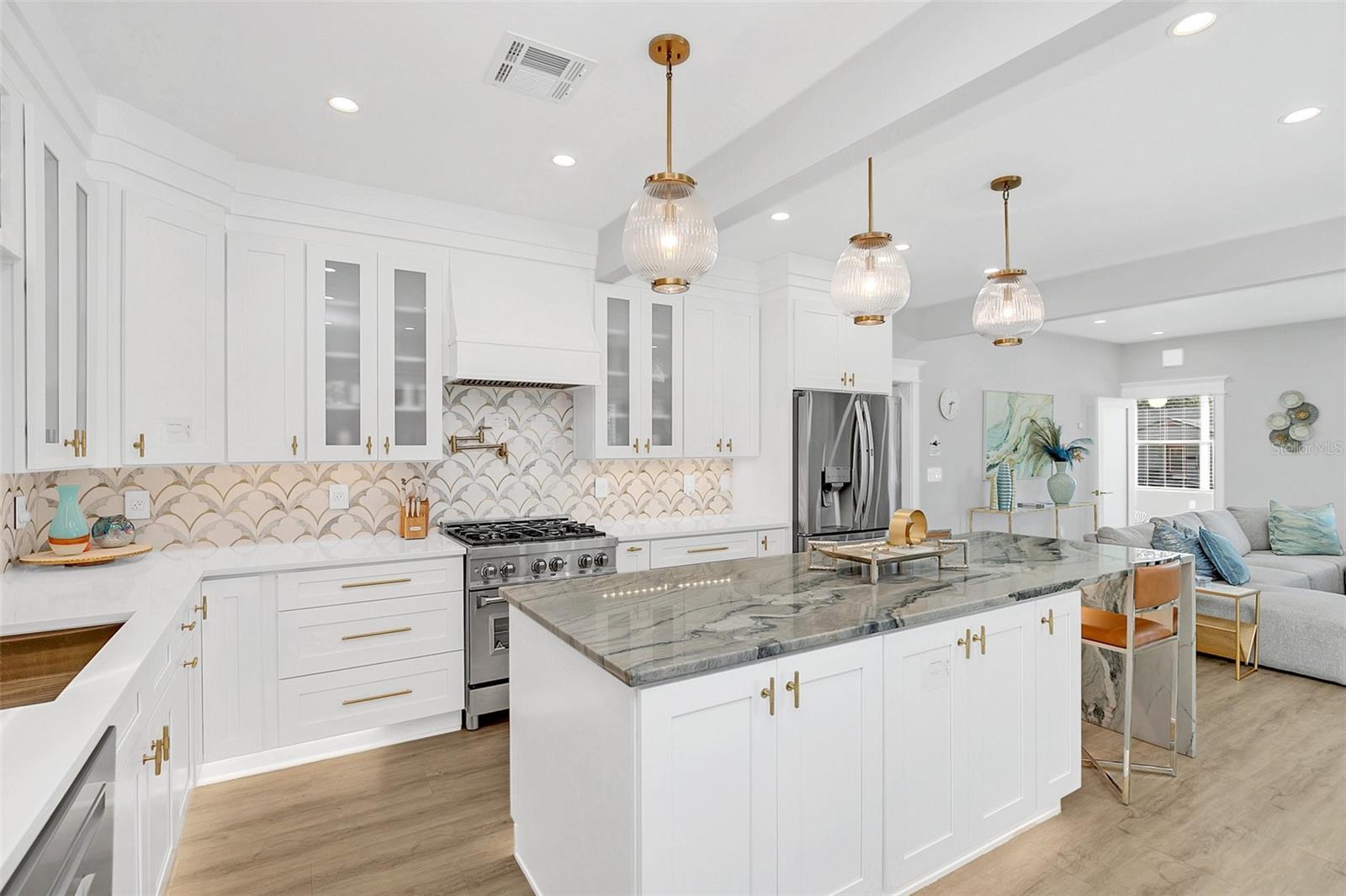 Image 2 of 31 For 413 Princeton Street