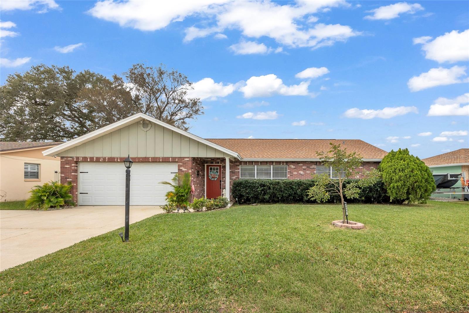 Image 3 of 48 For 2952 Carriage Drive