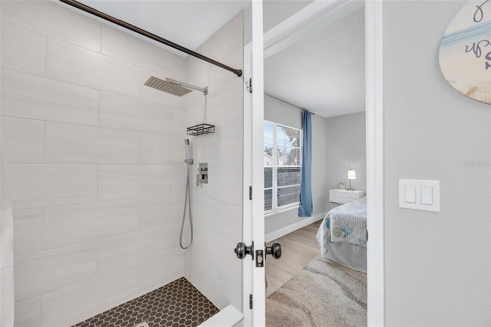 Image 30 of 48 For 2952 Carriage Drive