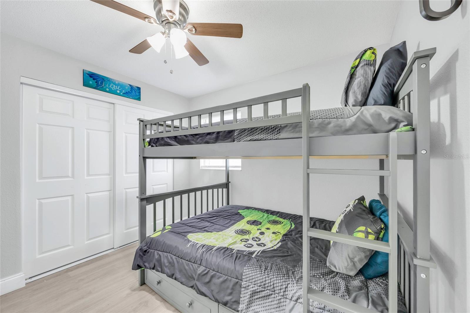 Image 33 of 48 For 2952 Carriage Drive