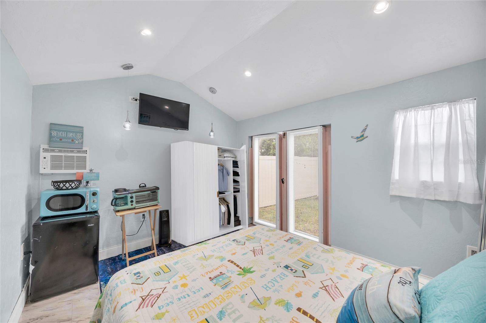 Image 36 of 48 For 2952 Carriage Drive