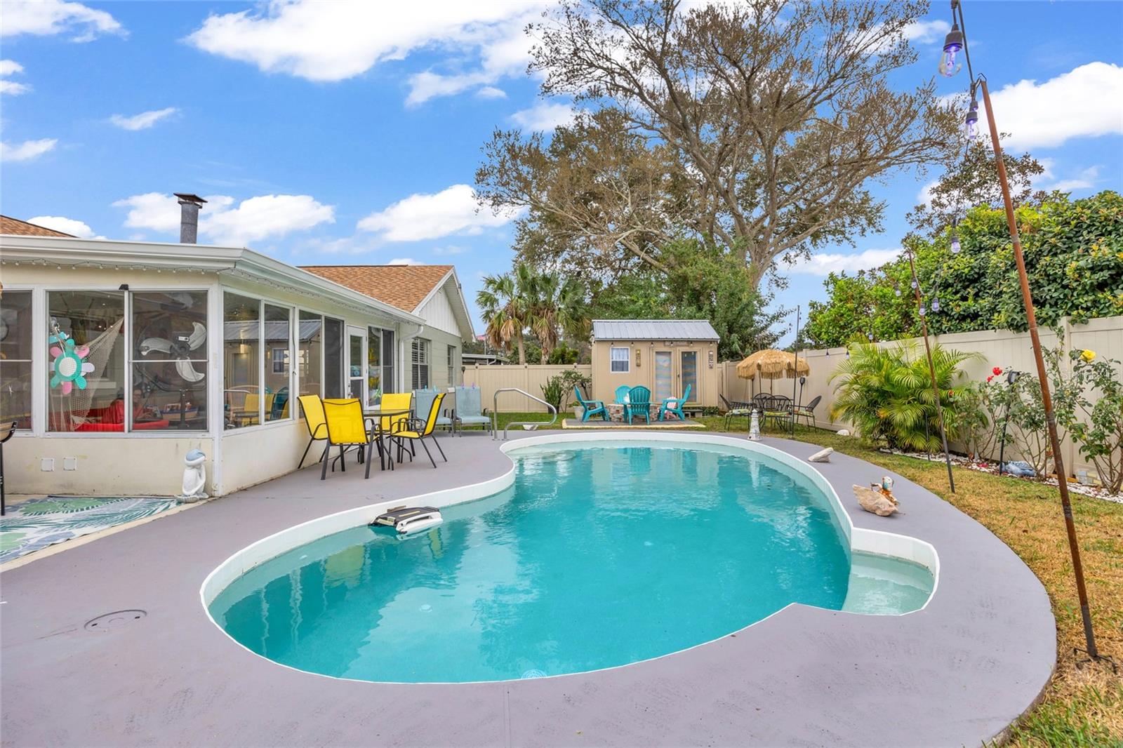 Image 41 of 48 For 2952 Carriage Drive