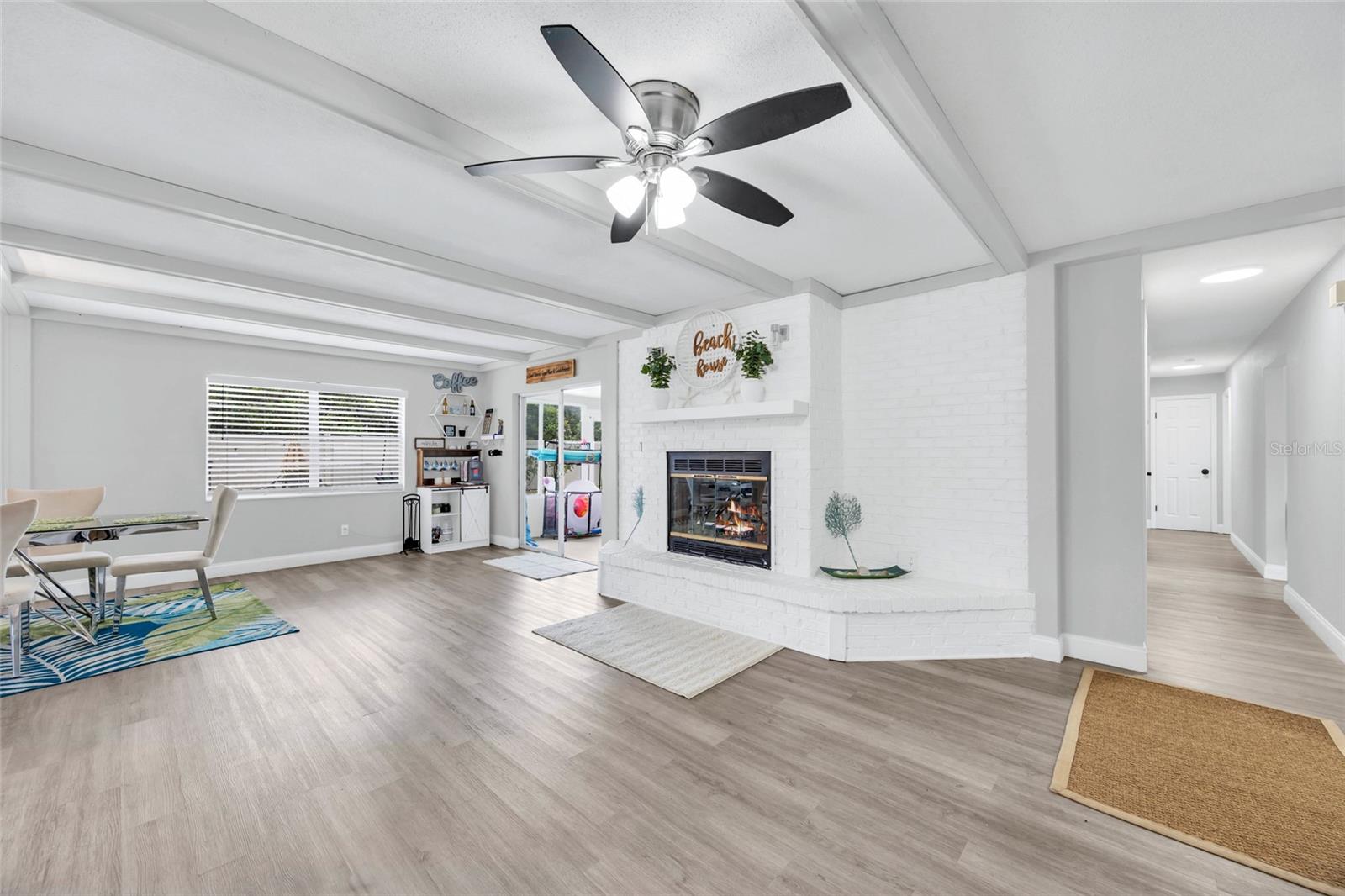 Image 8 of 48 For 2952 Carriage Drive