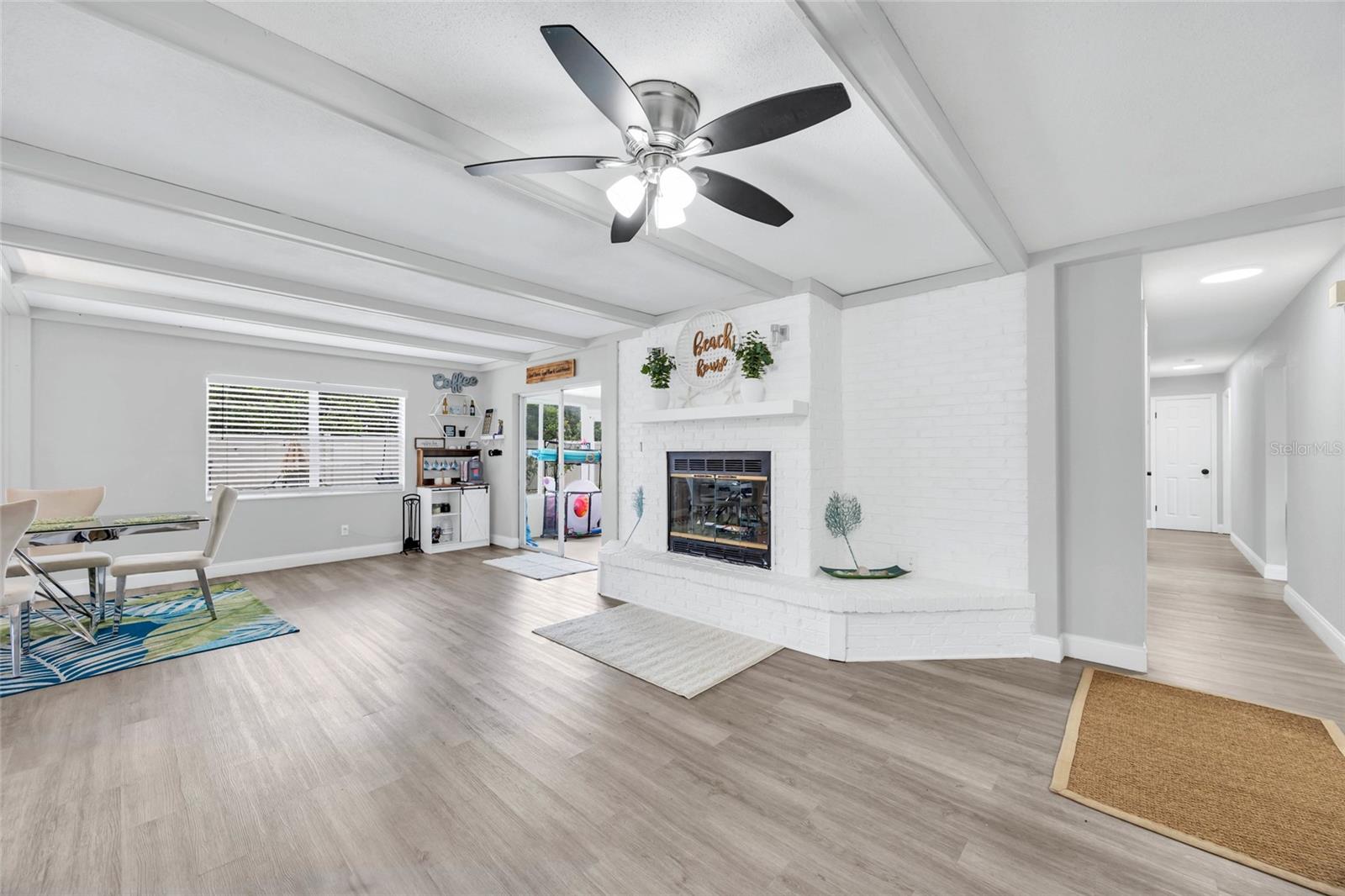 Image 9 of 48 For 2952 Carriage Drive