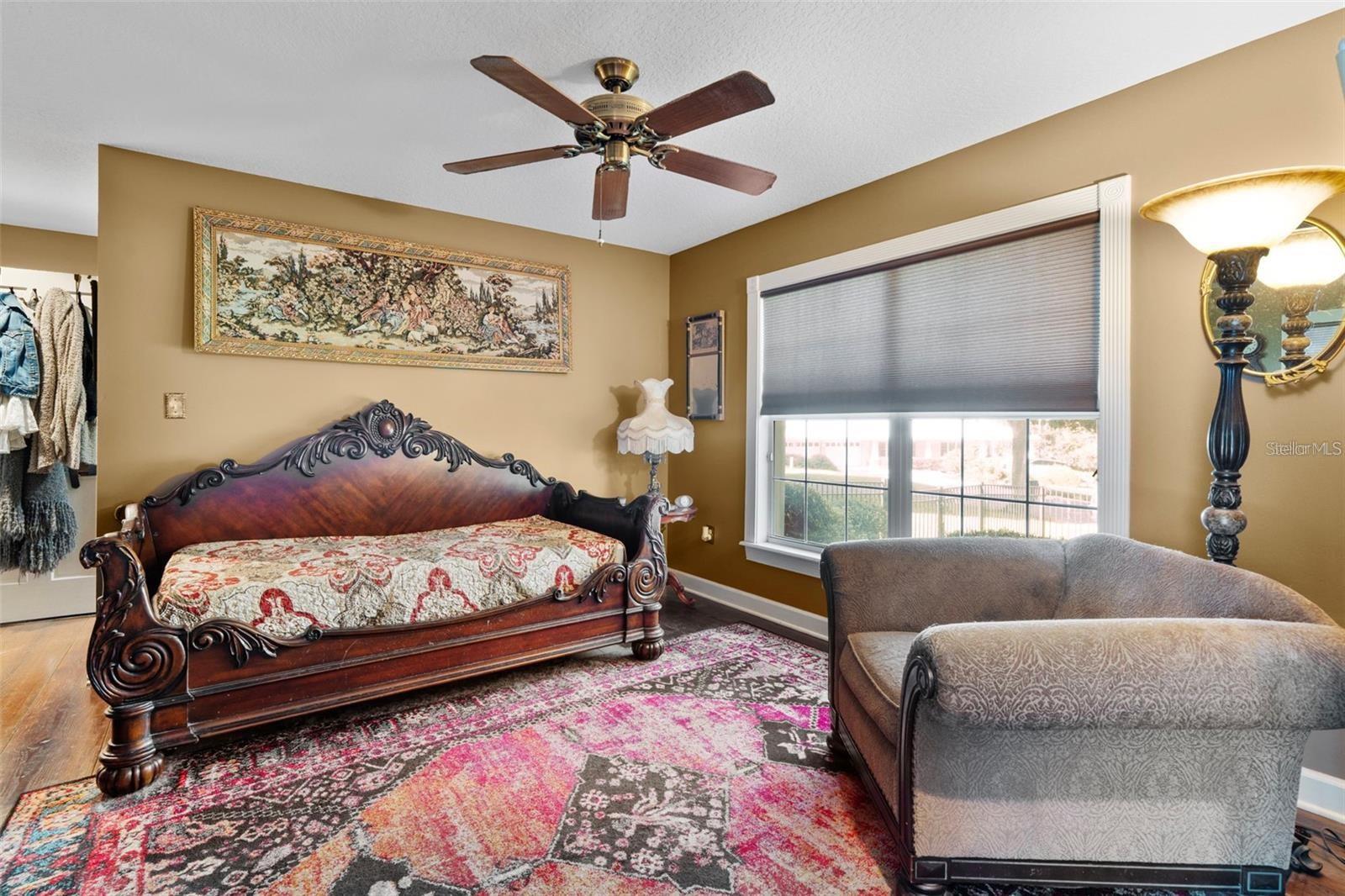 Image 23 of 57 For 126 Palmetto Avenue