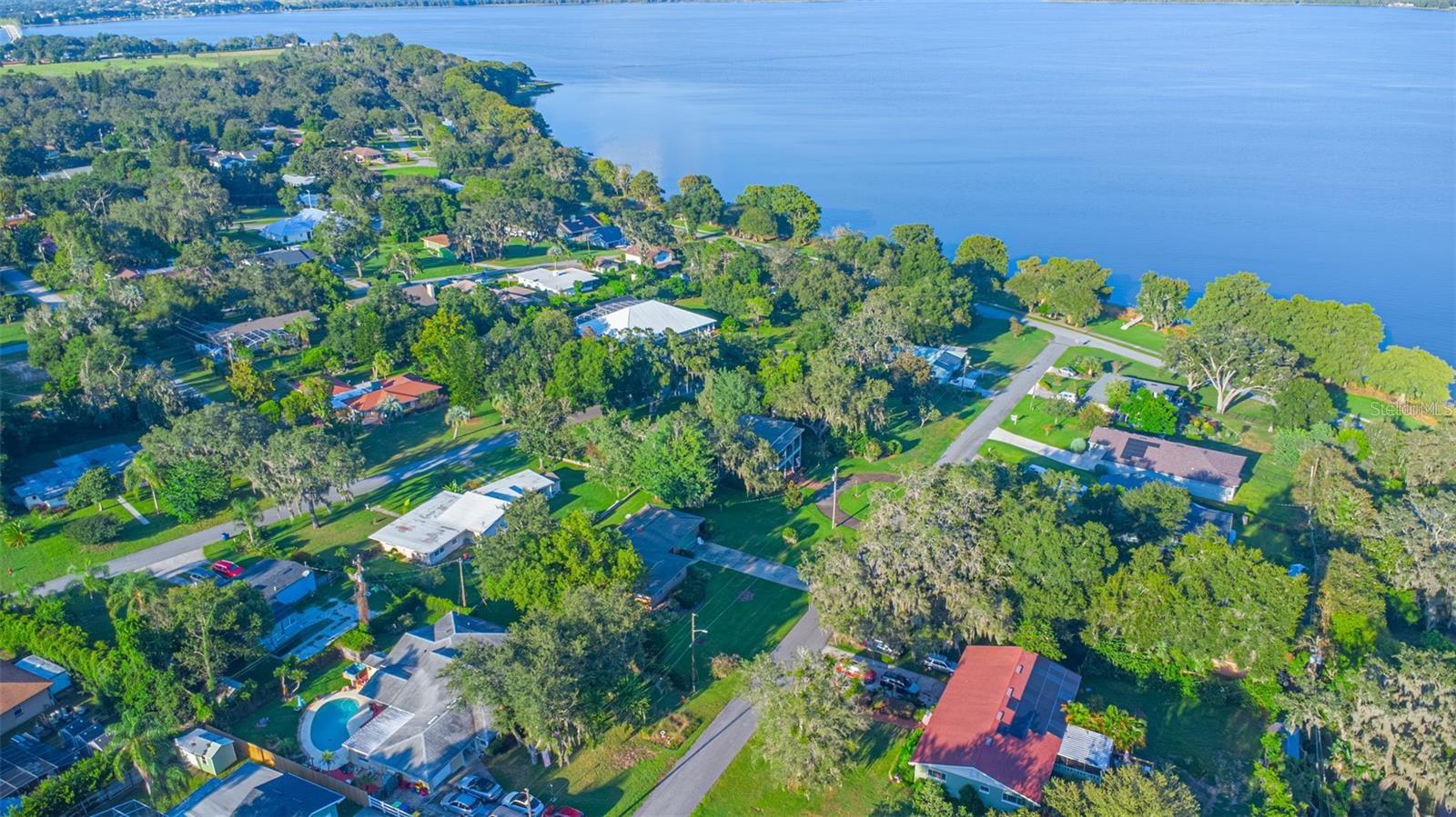 Image 28 of 57 For 126 Palmetto Avenue