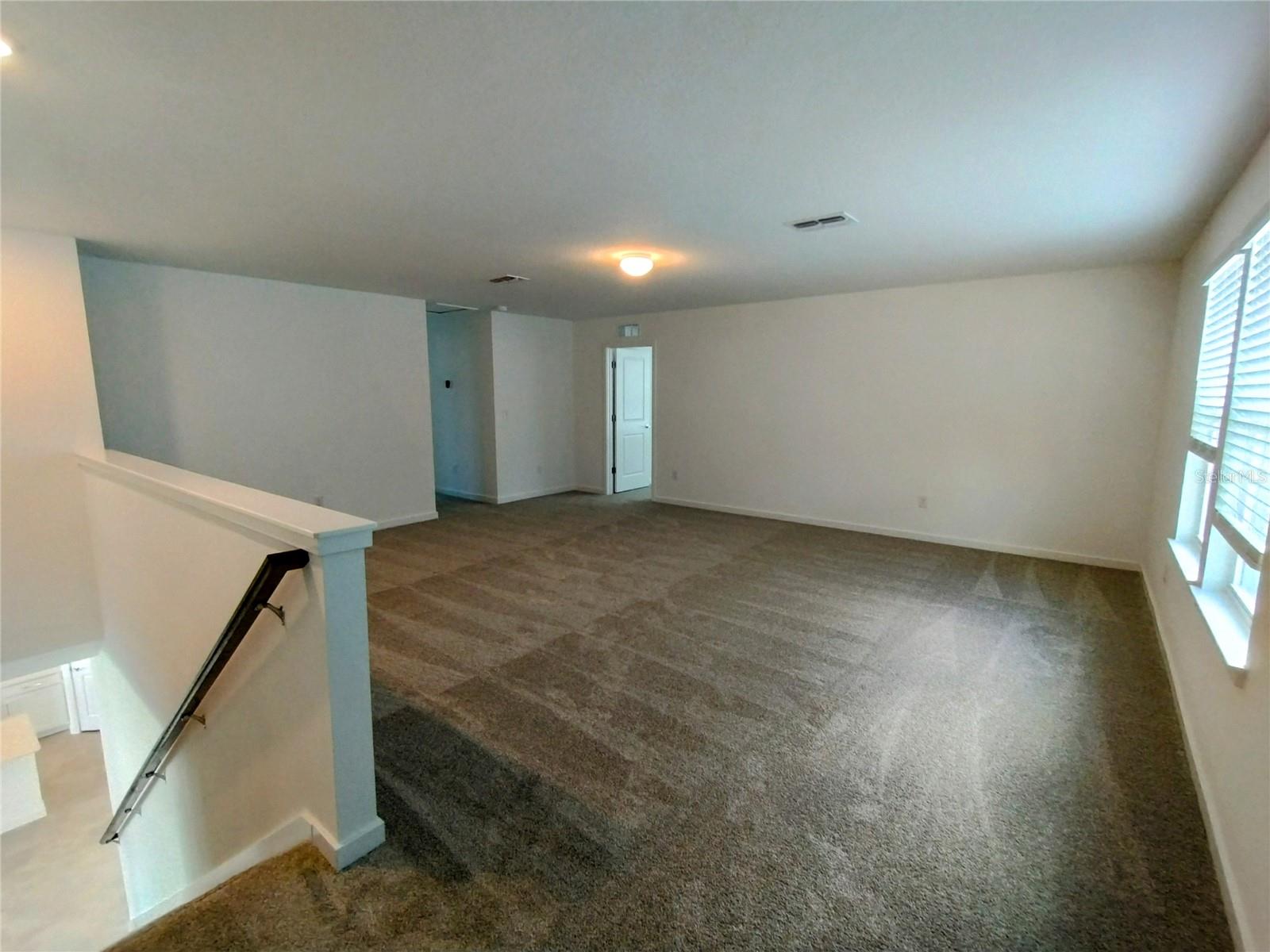 Image 12 of 37 For 33325 Binding Ties Lane