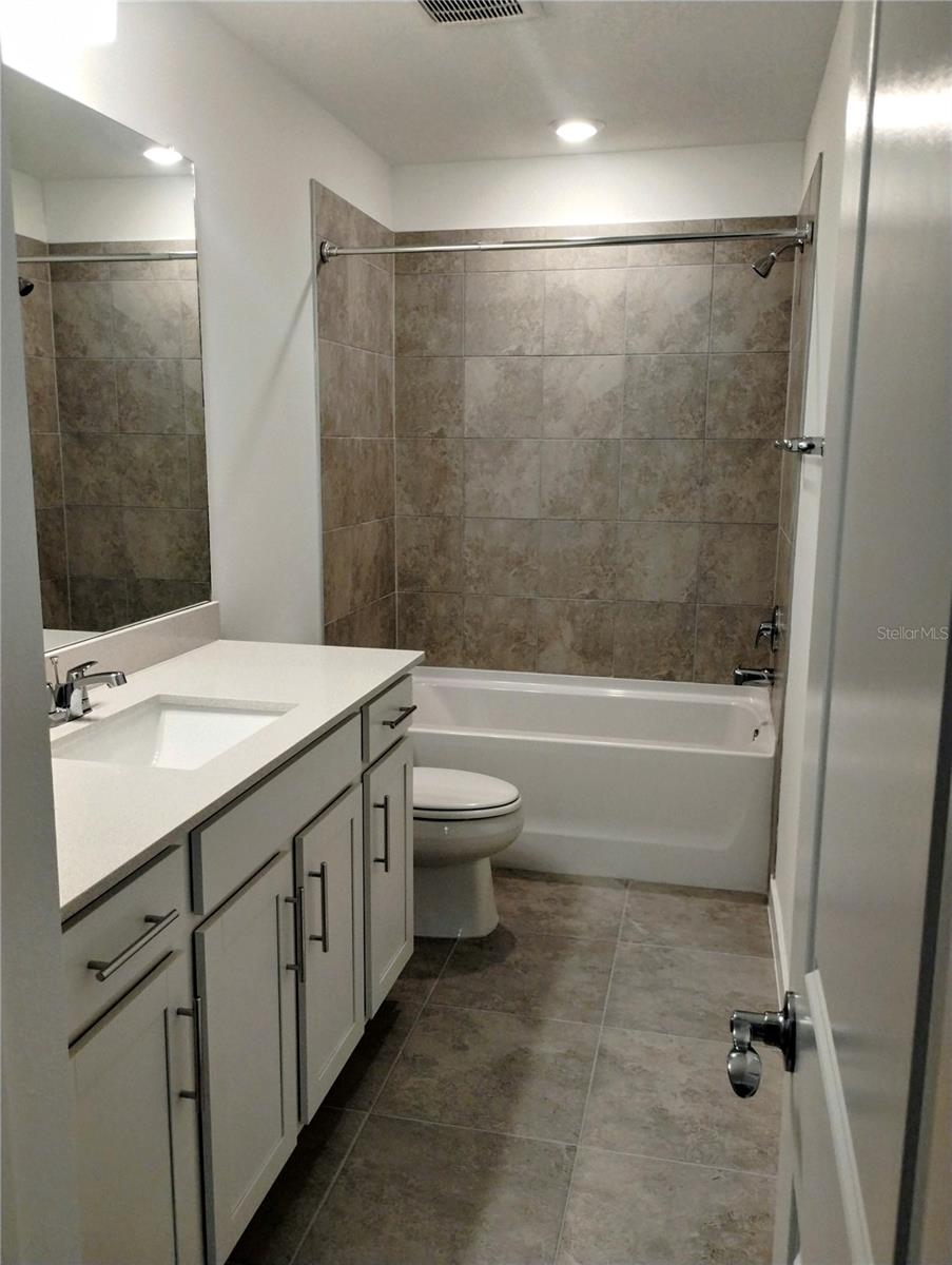 Image 13 of 37 For 33325 Binding Ties Lane