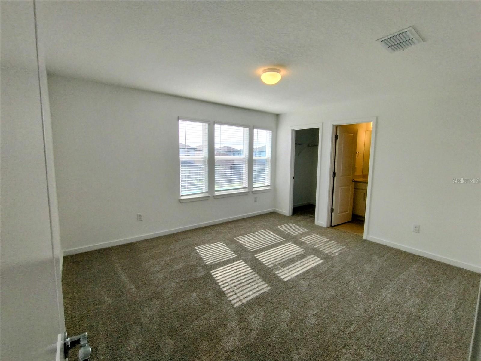 Image 14 of 37 For 33325 Binding Ties Lane