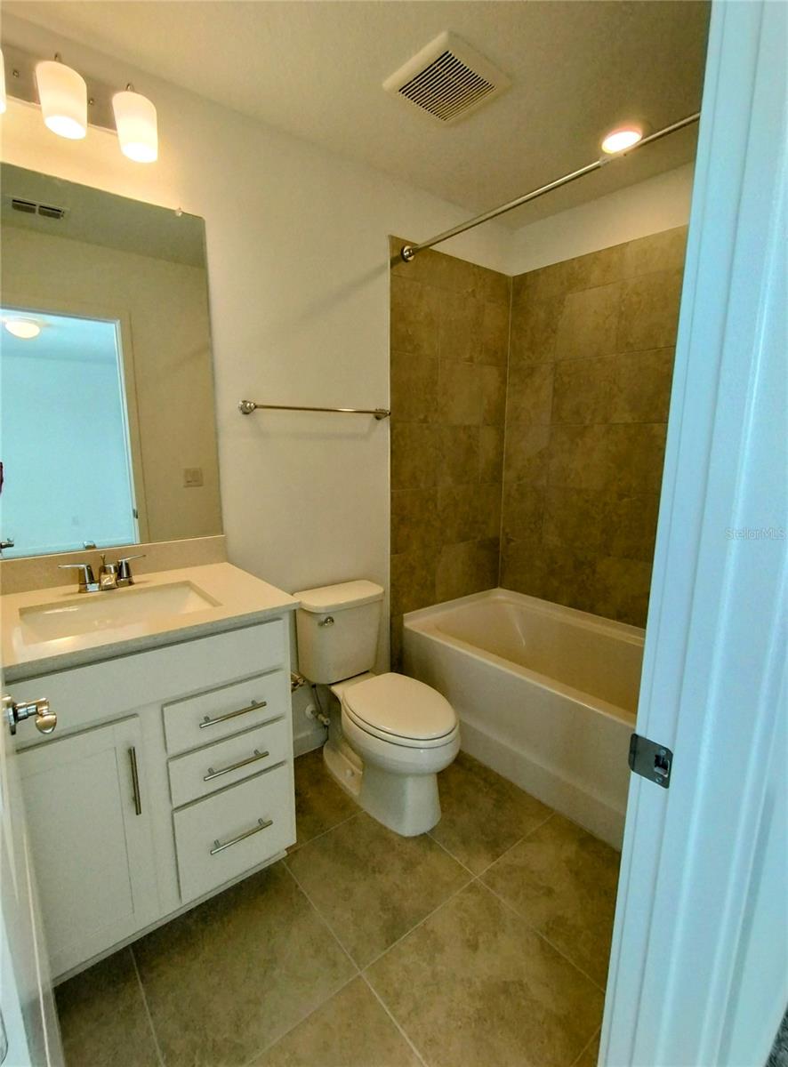 Image 15 of 37 For 33325 Binding Ties Lane