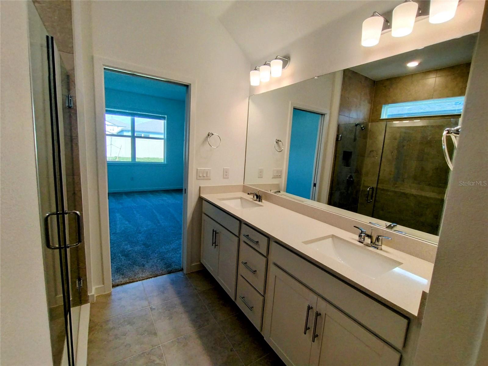 Image 19 of 37 For 33325 Binding Ties Lane