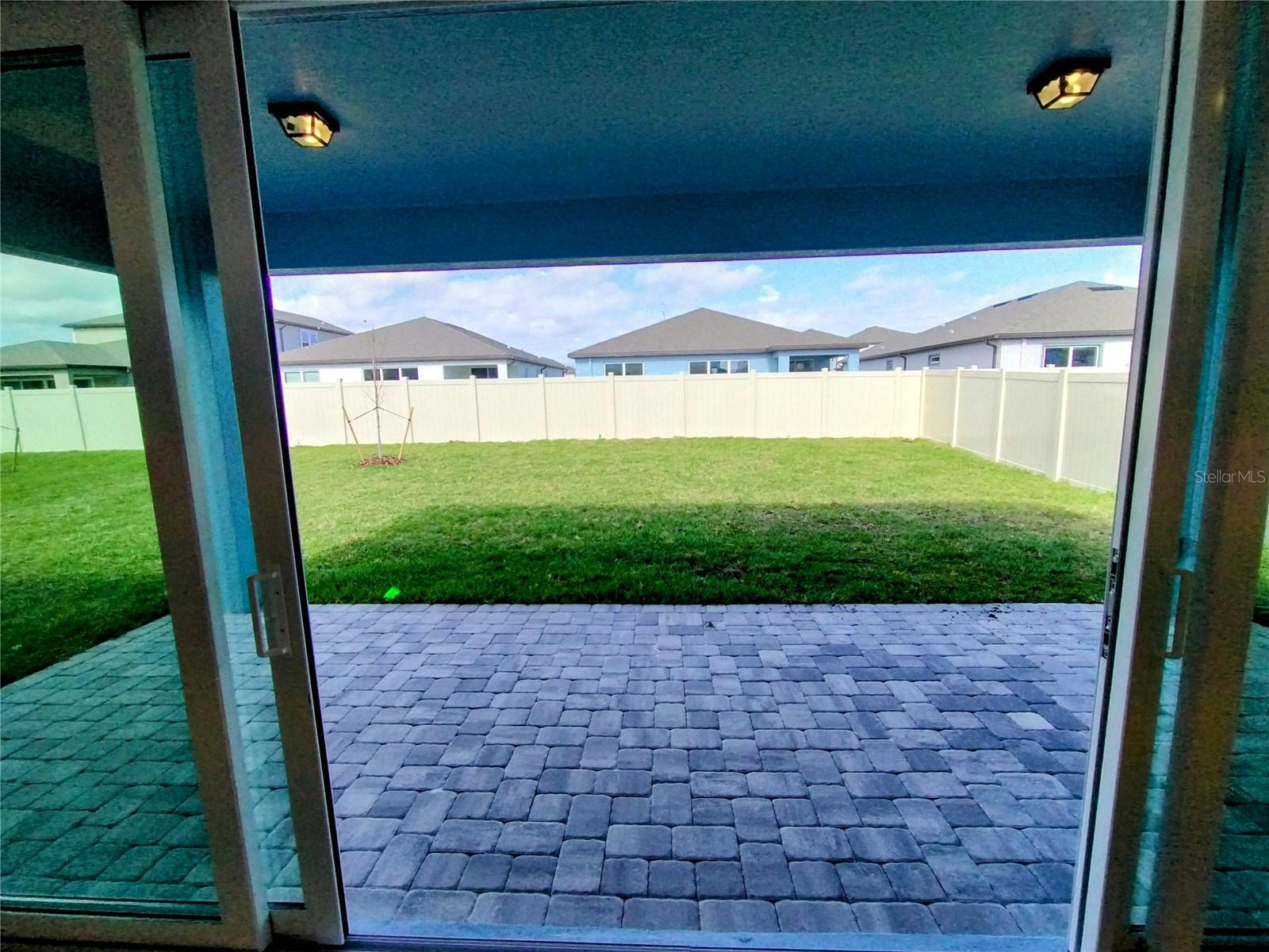 Image 22 of 37 For 33325 Binding Ties Lane