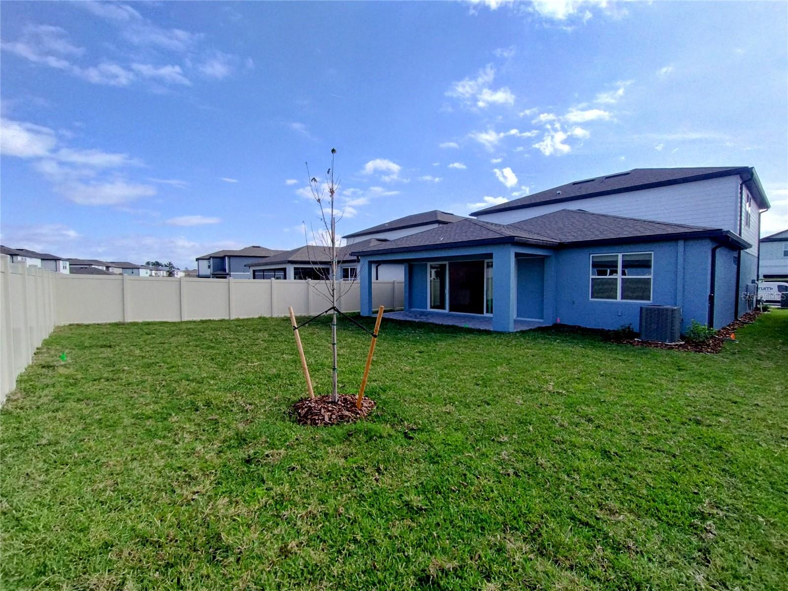 Image 24 of 37 For 33325 Binding Ties Lane