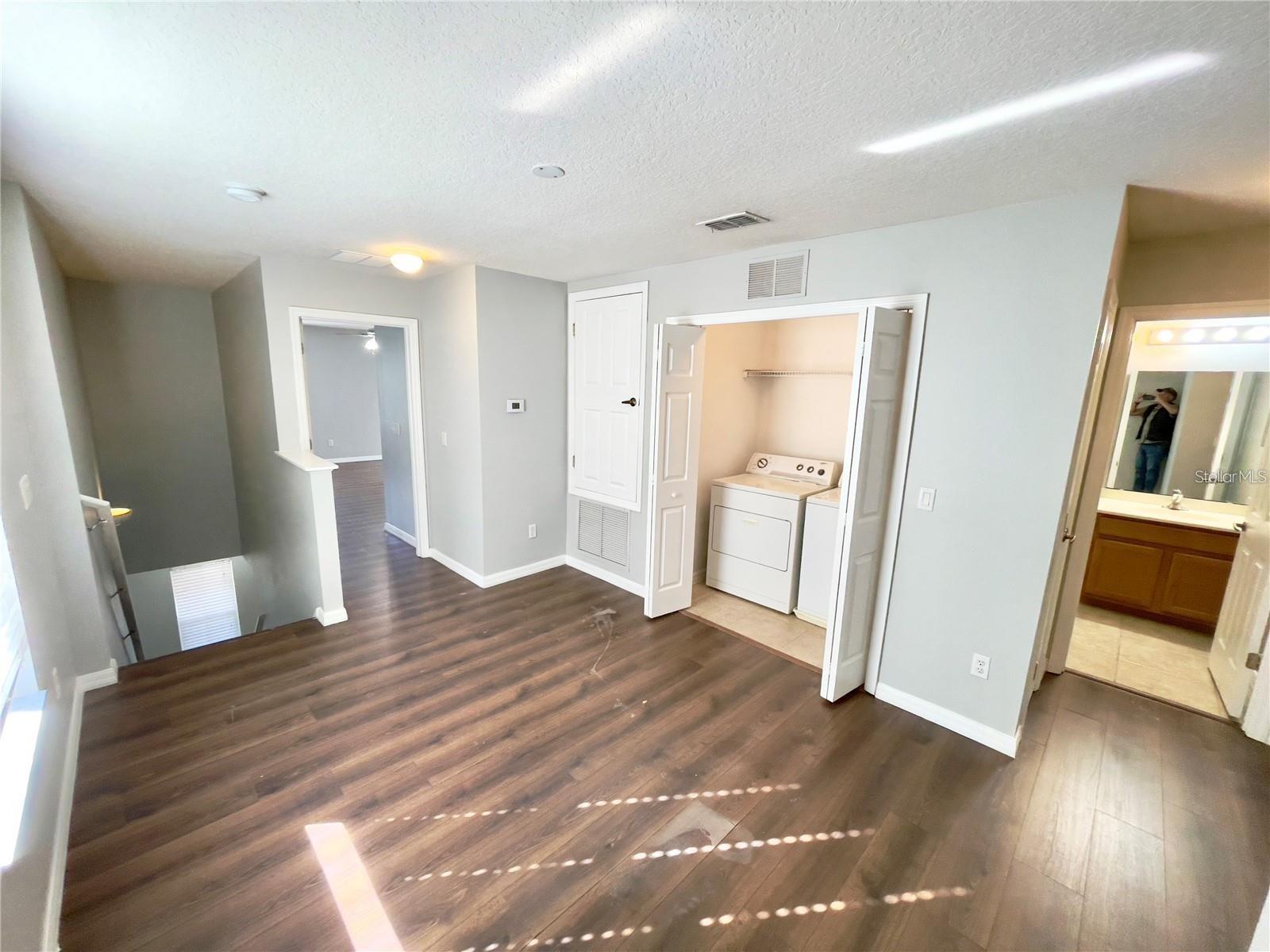 Image 19 of 32 For 3855 Shaftbury Place 0