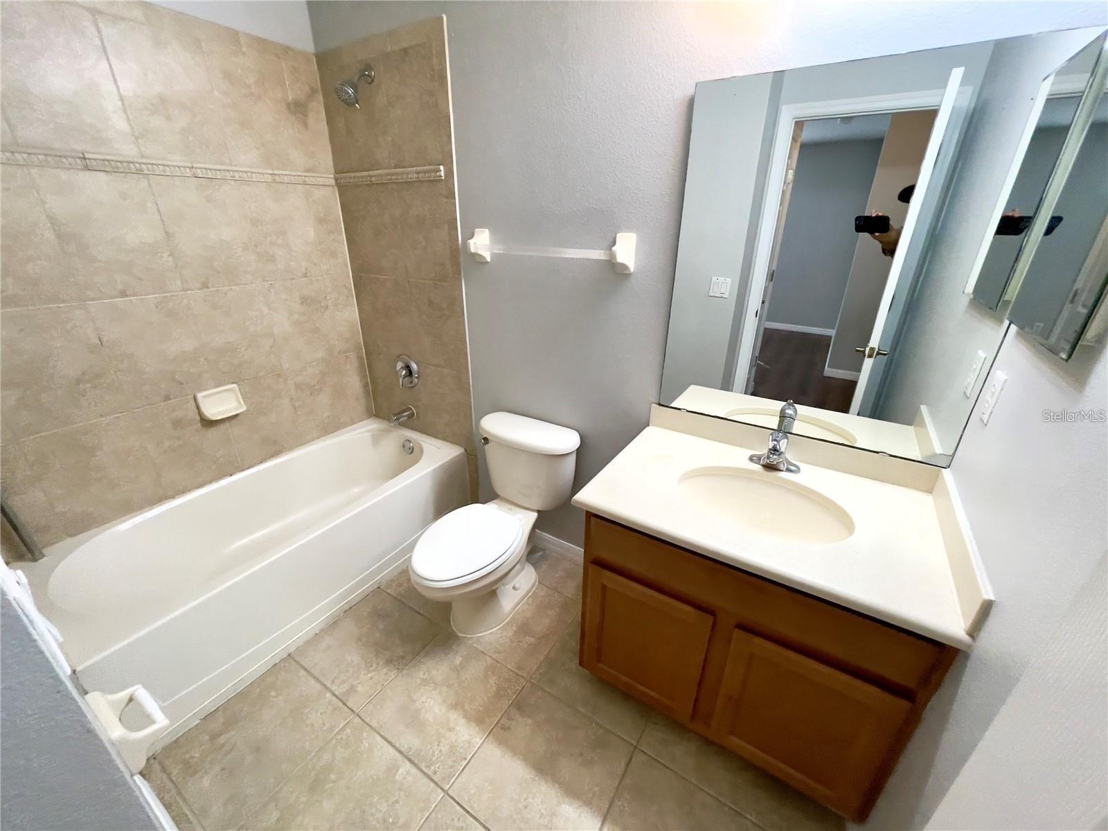 Image 21 of 32 For 3855 Shaftbury Place 0